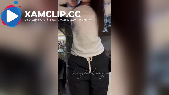 Khi đã nứng thì cái gì cũng có thể biến thành đồ chơi