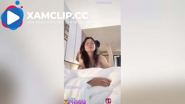 [Seri] Thanh Trúc 2ka4 Đại Học Văn Lang VLU Three some bị địt sướng vl ra