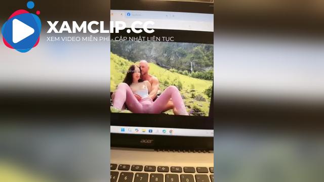 Bé Ly Xù 2k chưa đút máy rung vào mà nước nôi đã tràn trề