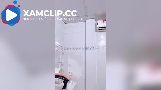 BôngSexy khoe cái silip mới mua trông cool ngầu không anh em