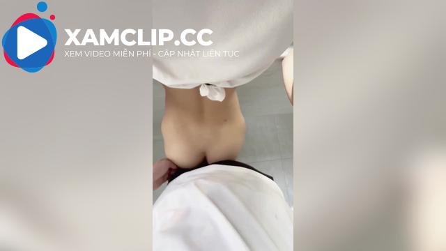 Chịch em rau mình dây từ ban công tới phòng ngủ