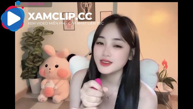 Xinh như Bạch Tuyết thì lên giường em cũng hóa thần dâm